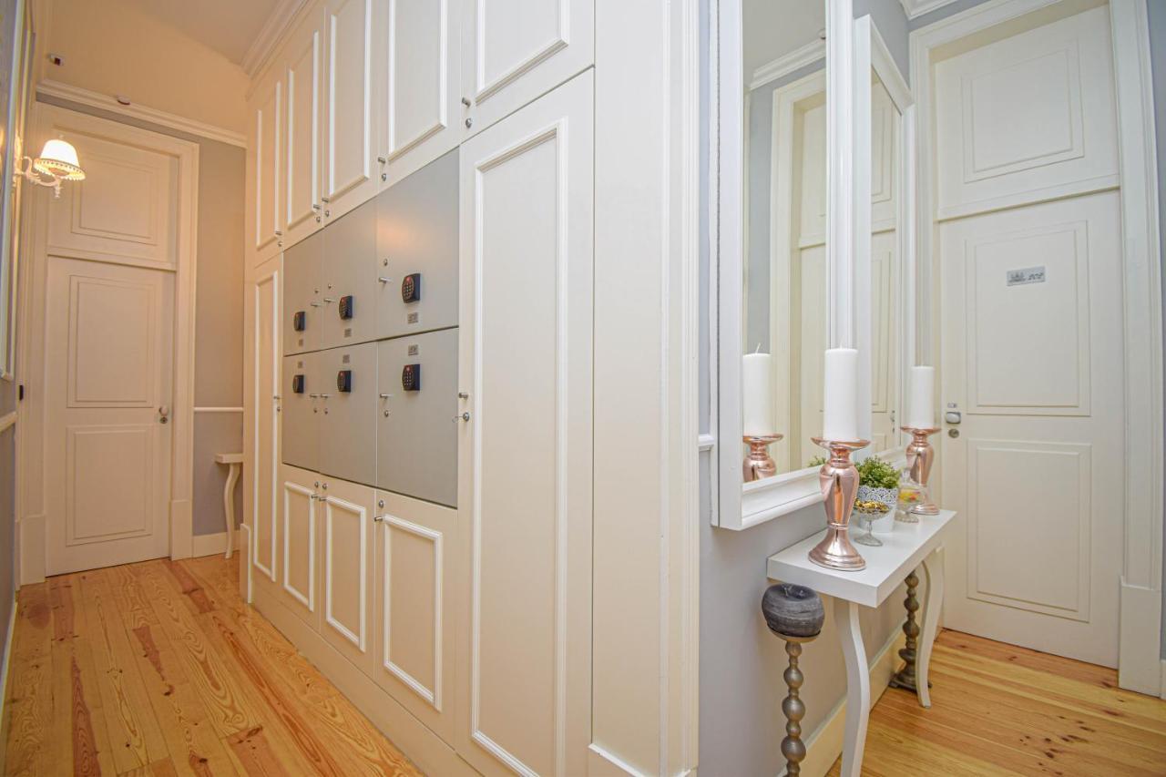 B In B Lisbon Downtown Suites Екстер'єр фото