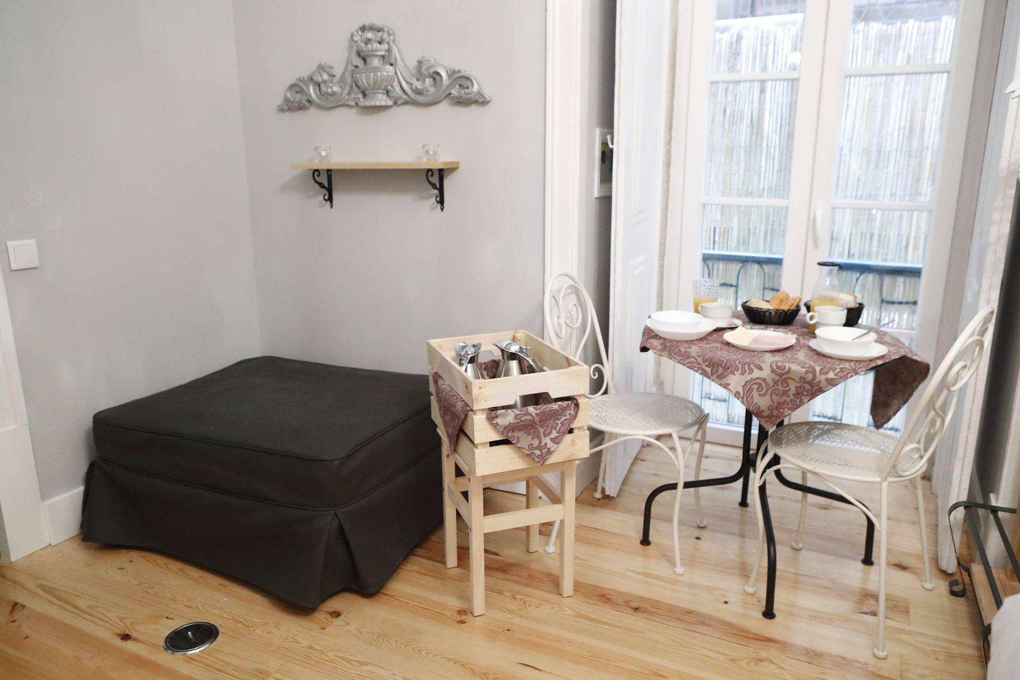 B In B Lisbon Downtown Suites Екстер'єр фото