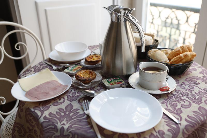B In B Lisbon Downtown Suites Екстер'єр фото